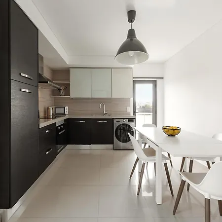 Bica 7 - 2br, Pool, 5 Min To Baleal *