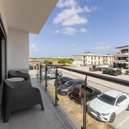 Apartamento Bica 7 - 2br, Pool, 5 Min To Baleal *